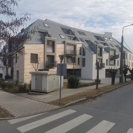 Beli Apartman Melygarazzsal Хевіз Екстер'єр фото